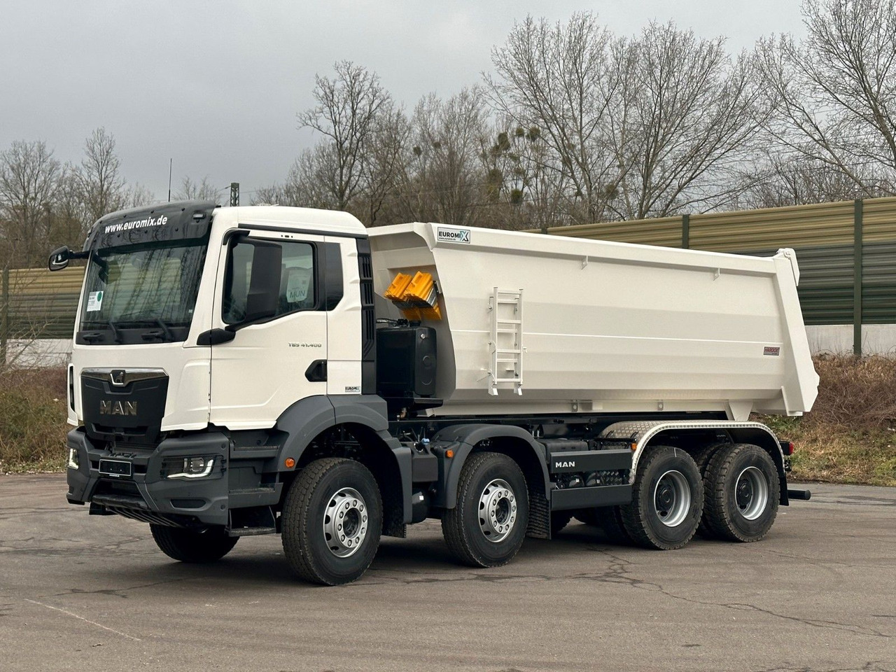 MAN TGS 41.400 8x4 / EUROMIX MTP 20m³/ EURO 5 - Tovornjak prekucnik: slika 3 MAN TGS 41.400 8x4 / EUROMIX MTP 20m³/ EURO 5 - Tovornjak prekucnik: slika 3