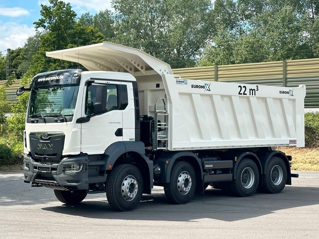 MAN TGS 41.400 8x4 / EUROMIX MTP 22m³/ Eckige Mulde - Tovornjak prekucnik: slika 1 MAN TGS 41.400 8x4 / EUROMIX MTP 22m³/ Eckige Mulde - Tovornjak prekucnik: slika 1