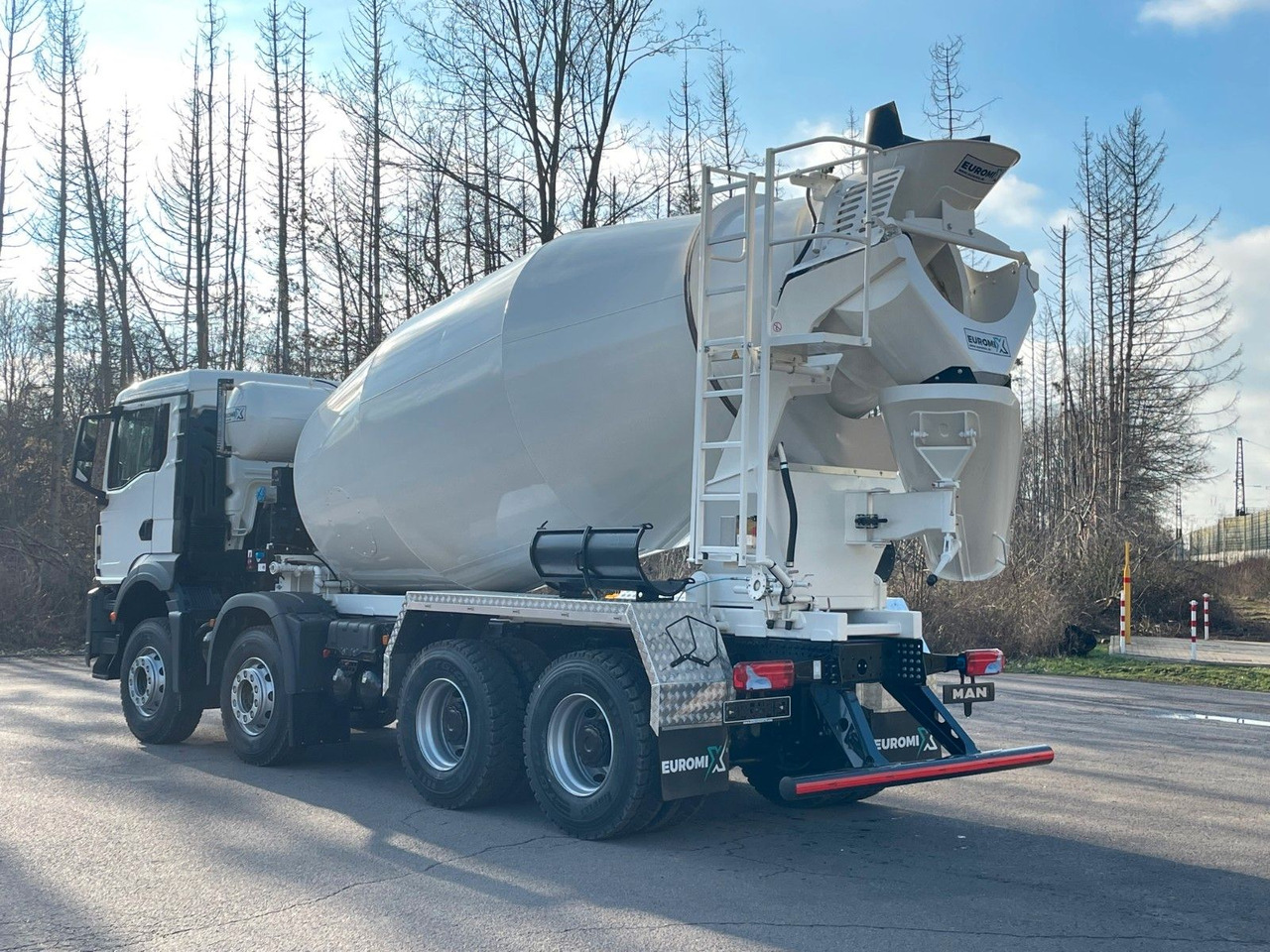 MAN TGS 41.400 8x4 / EuromixMTP EM 10m³ R / EURO 2 - Avtomešalec: slika 5 MAN TGS 41.400 8x4 / EuromixMTP EM 10m³ R / EURO 2 - Avtomešalec: slika 5