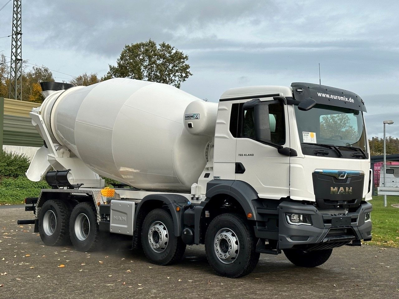 MAN TGS 41.440 8x4 /Euro6e Euromix EM 10 L - Avtomešalec: slika 1 MAN TGS 41.440 8x4 /Euro6e Euromix EM 10 L - Avtomešalec: slika 1