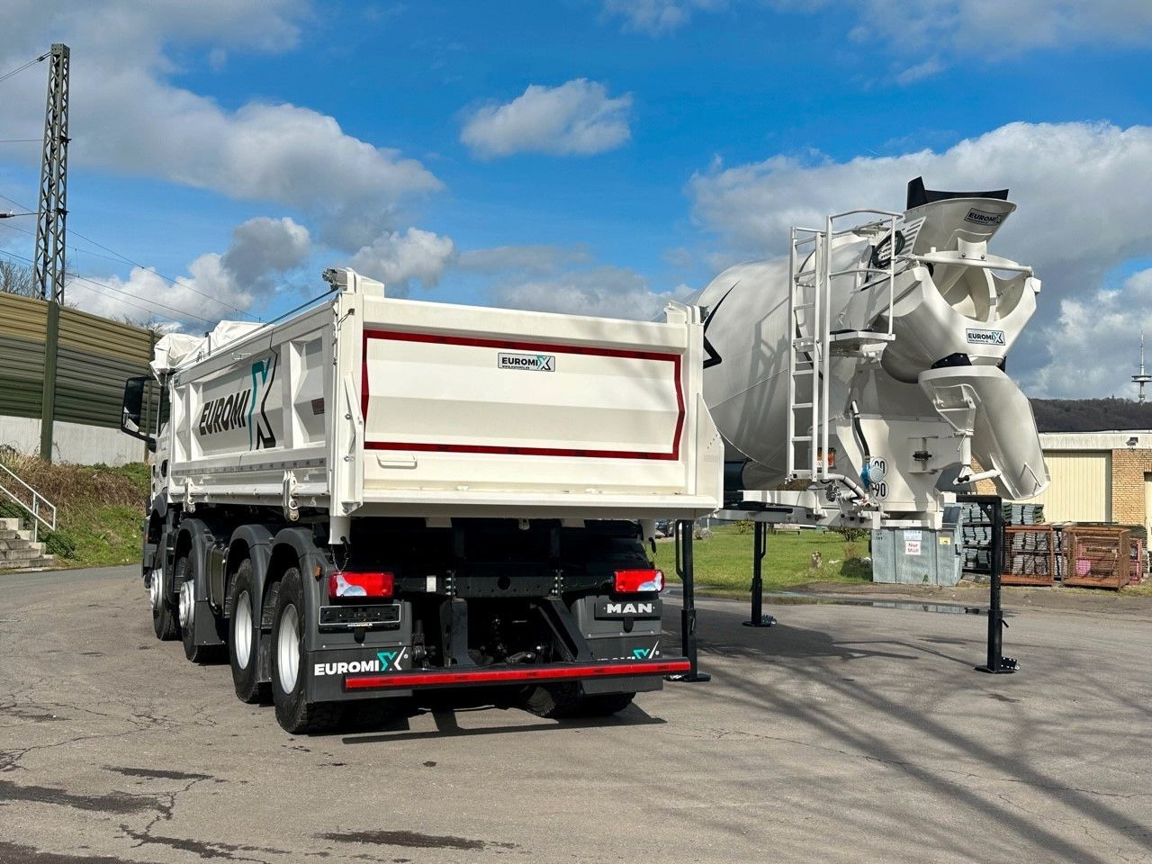 MAN TGS 41.440 8x4 WECHSELSYSTEM KIPPER+MISCHER - Avtomešalec: slika 5 MAN TGS 41.440 8x4 WECHSELSYSTEM KIPPER+MISCHER - Avtomešalec: slika 5