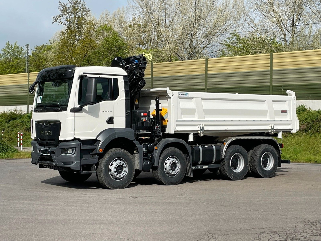 MAN TGS 41.480 8x4/Euro6e Euromix Kipper Hiab 228-6 - Tovornjak prekucnik, Tovornjak z dvigalom: slika 3 MAN TGS 41.480 8x4/Euro6e Euromix Kipper Hiab 228-6 - Tovornjak prekucnik, Tovornjak z dvigalom: slika 3