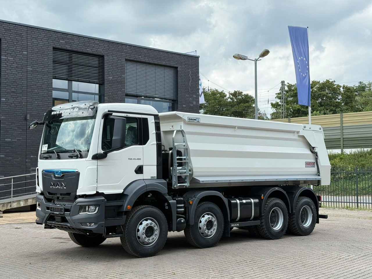 MAN TGS 41.480 BB 8X4 Hydraulische Klappe - Tovornjak prekucnik: slika 1 MAN TGS 41.480 BB 8X4 Hydraulische Klappe - Tovornjak prekucnik: slika 1