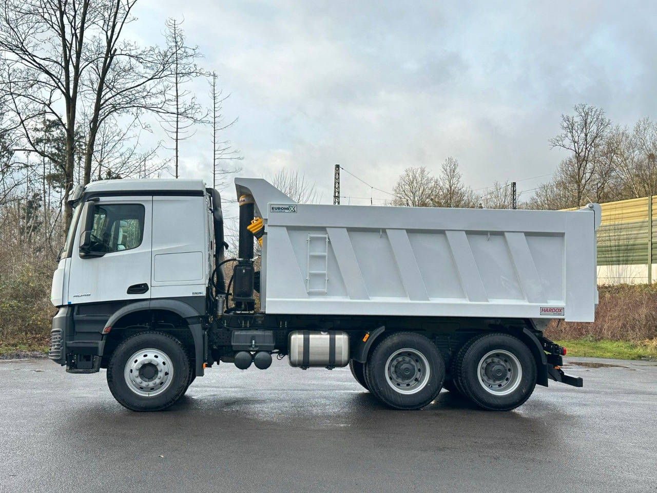 Mercedes-Benz 4048 6X4 Arcos 5 EuromixMTP Dumper Kipper - Komunalni tovornjak: slika 5 Mercedes-Benz 4048 6X4 Arcos 5 EuromixMTP Dumper Kipper - Komunalni tovornjak: slika 5