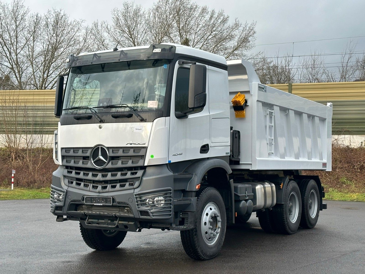 Mercedes-Benz 4048 6X4 Arcos 5 EuromixMTP Dumper Kipper - Tovornjak prekucnik: slika 3 Mercedes-Benz 4048 6X4 Arcos 5 EuromixMTP Dumper Kipper - Tovornjak prekucnik: slika 3