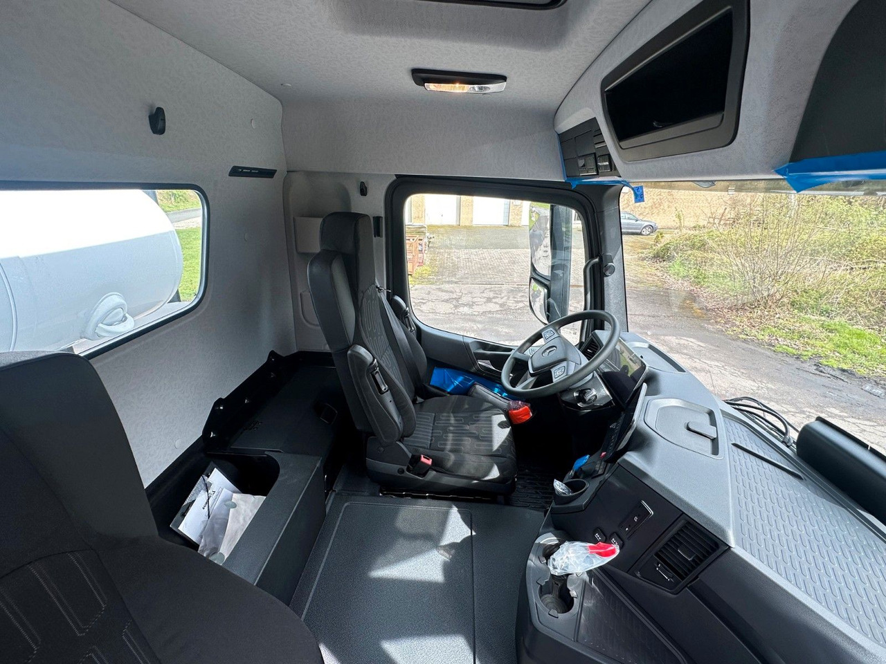 Avtomešalec Mercedes-Benz 4145 8X4 EuromixMTP EM 10 Fahrmischer: slika 15