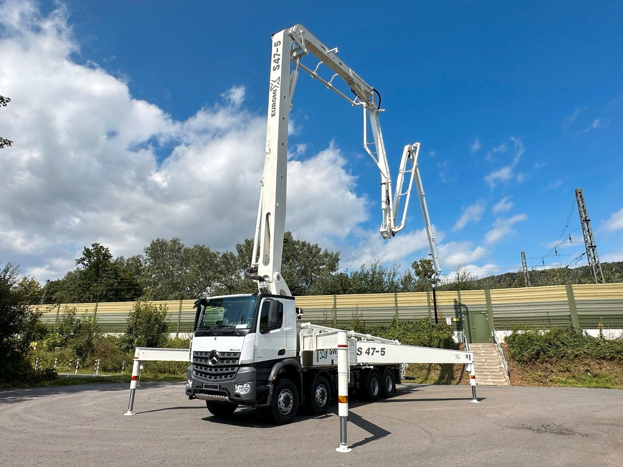 Mercedes-Benz Arocs 5 4142  8x4 SWAN TSP 47-5 160RZ ( 47m ) lizing Mercedes-Benz Arocs 5 4142  8x4 SWAN TSP 47-5 160RZ ( 47m ): slika 20