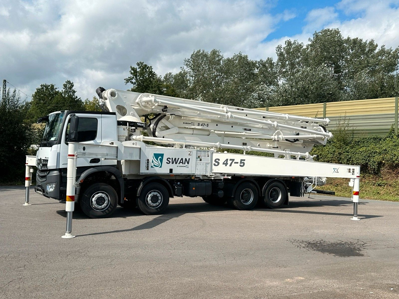 Mercedes-Benz Arocs 5 4142  8x4 SWAN TSP 47-5 160RZ ( 47m ) lizing Mercedes-Benz Arocs 5 4142  8x4 SWAN TSP 47-5 160RZ ( 47m ): slika 14