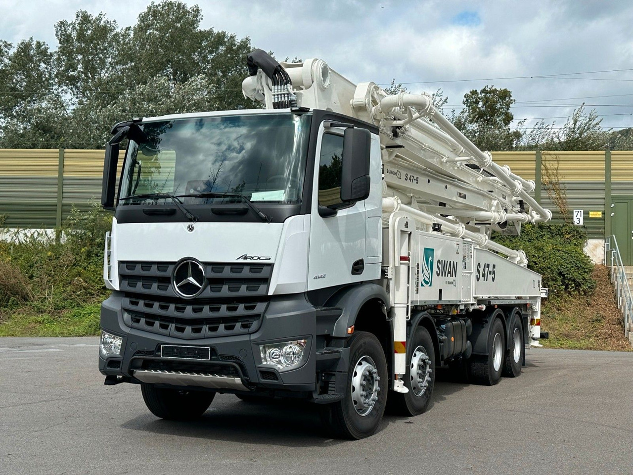 Mercedes-Benz Arocs 5 4142 8x4 SWAN TSP 47-5 160RZ ( 47m ) - Črpalka za beton: slika 2 Mercedes-Benz Arocs 5 4142 8x4 SWAN TSP 47-5 160RZ ( 47m ) - Črpalka za beton: slika 2