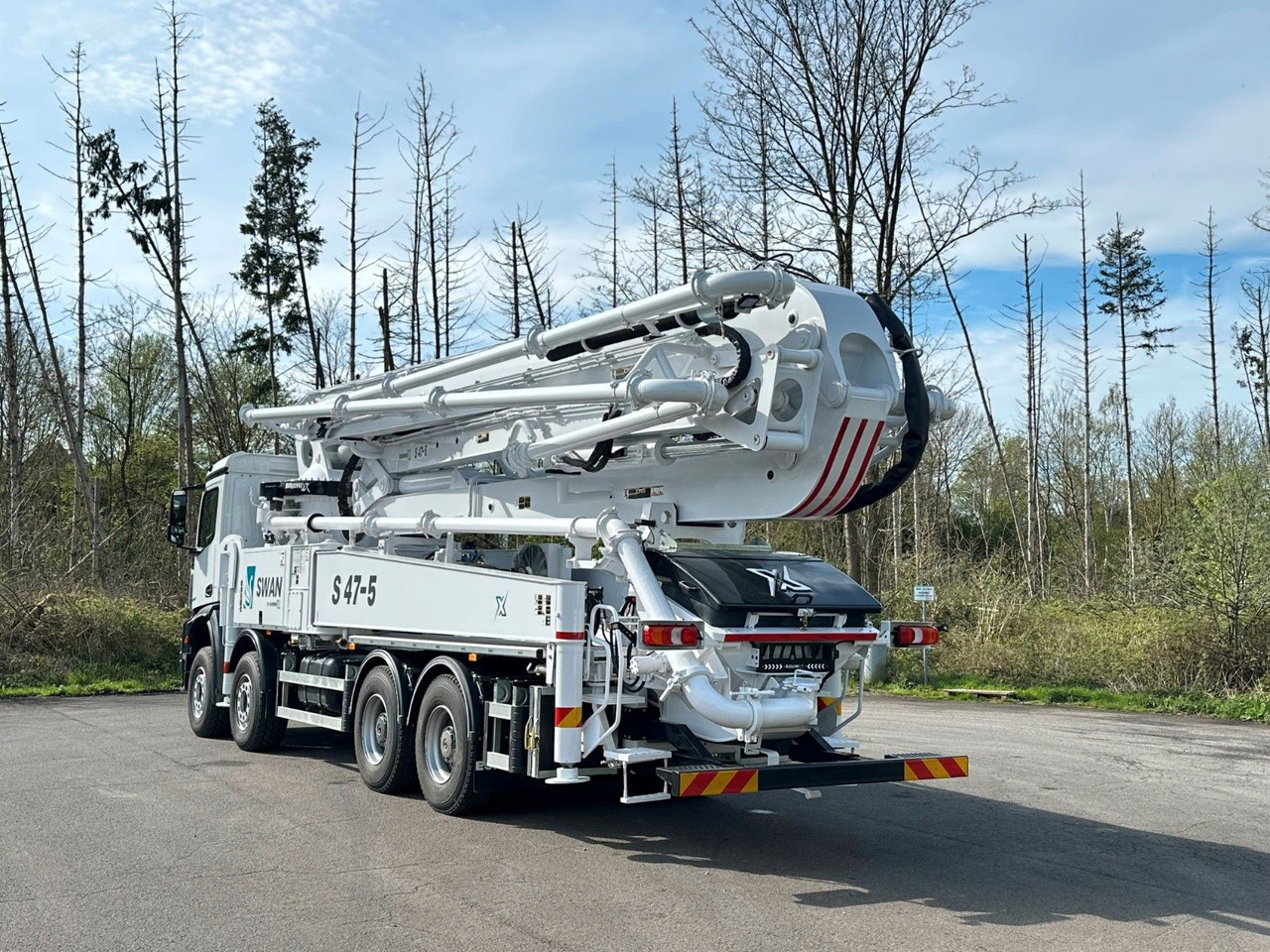 Mercedes-Benz Arocs 5 4542 8x4 SWAN TSP 47-5 160RZ ( 47m ) - Avtomešalec: slika 5 Mercedes-Benz Arocs 5 4542 8x4 SWAN TSP 47-5 160RZ ( 47m ) - Avtomešalec: slika 5