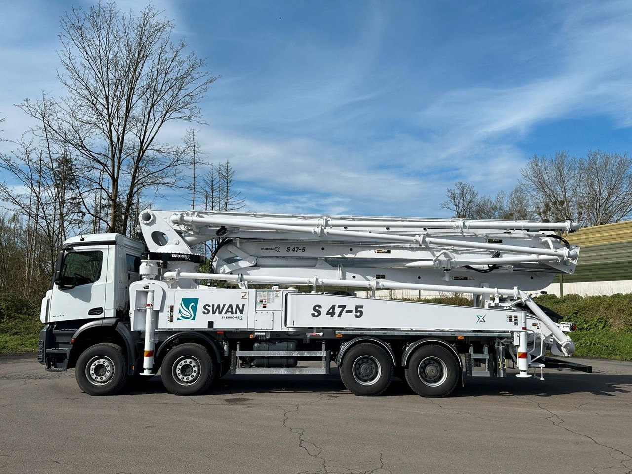 Mercedes-Benz Arocs 5 4542 8x4 SWAN TSP 47-5 160RZ ( 47m ) - Avtomešalec: slika 3 Mercedes-Benz Arocs 5 4542 8x4 SWAN TSP 47-5 160RZ ( 47m ) - Avtomešalec: slika 3