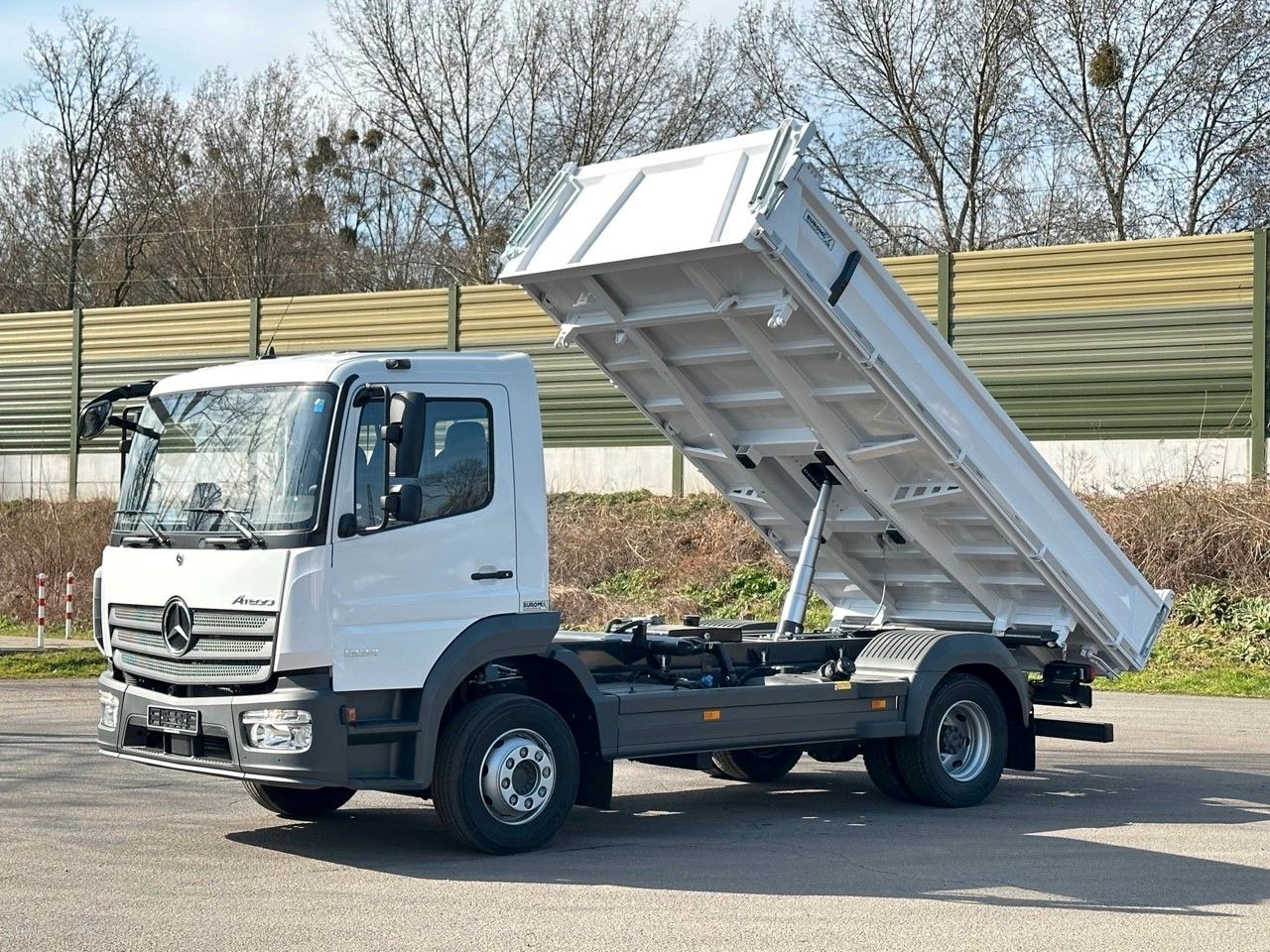 Mercedes-Benz Atego 1224 K EuromixMTP 3-Seiten-Kipper - Tovornjak prekucnik: slika 1 Mercedes-Benz Atego 1224 K EuromixMTP 3-Seiten-Kipper - Tovornjak prekucnik: slika 1