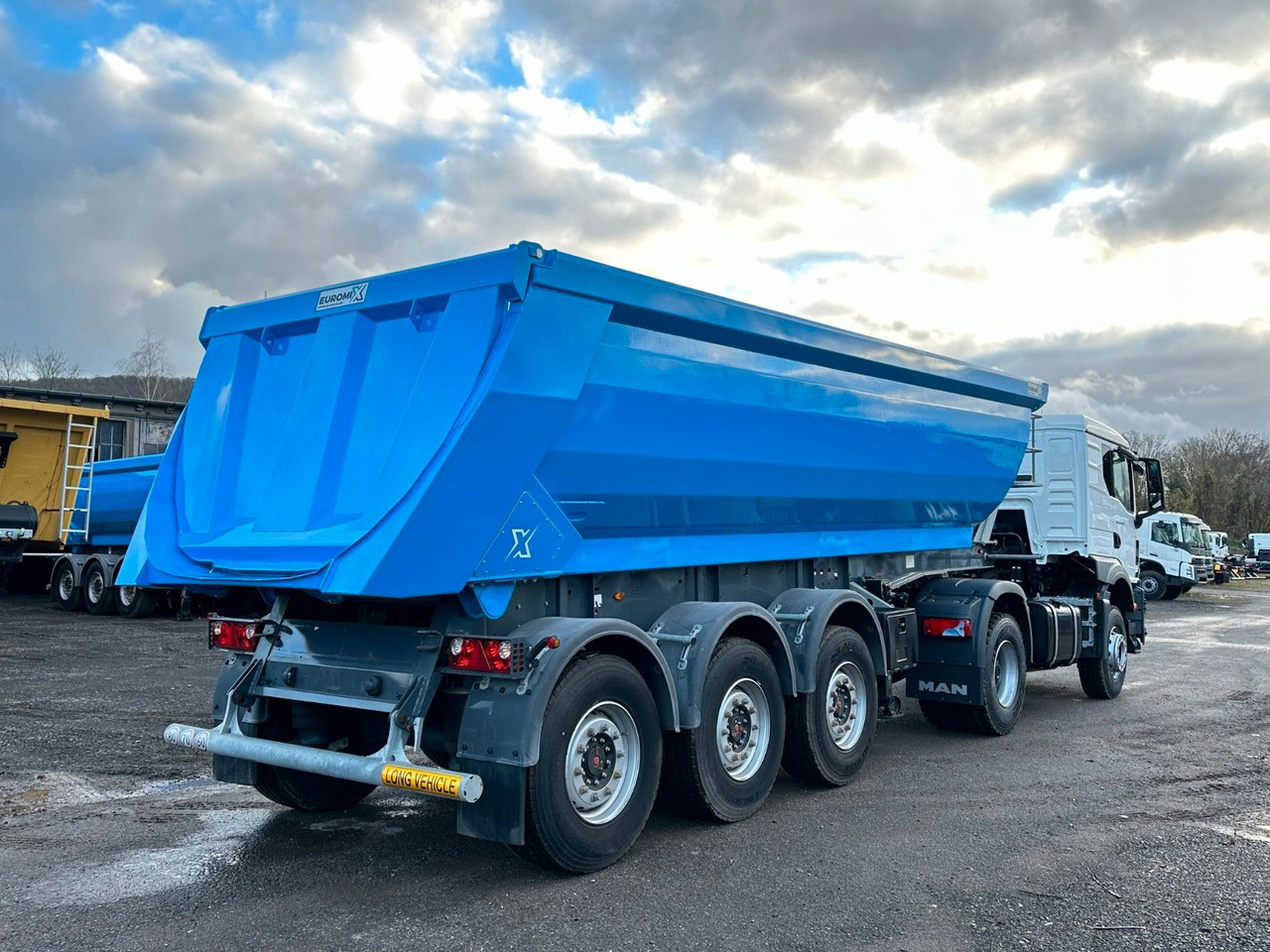 MAN TGS 22.440 4x2 Euro 2 EuromixMTP Kipper 27m³ MAN TGS 22.440 4x2 Euro 2 EuromixMTP Kipper 27m³ - Vlačilec: slika 5 MAN TGS 22.440 4x2 Euro 2 EuromixMTP Kipper 27m³ MAN TGS 22.440 4x2 Euro 2 EuromixMTP Kipper 27m³ - Vlačilec: slika 5