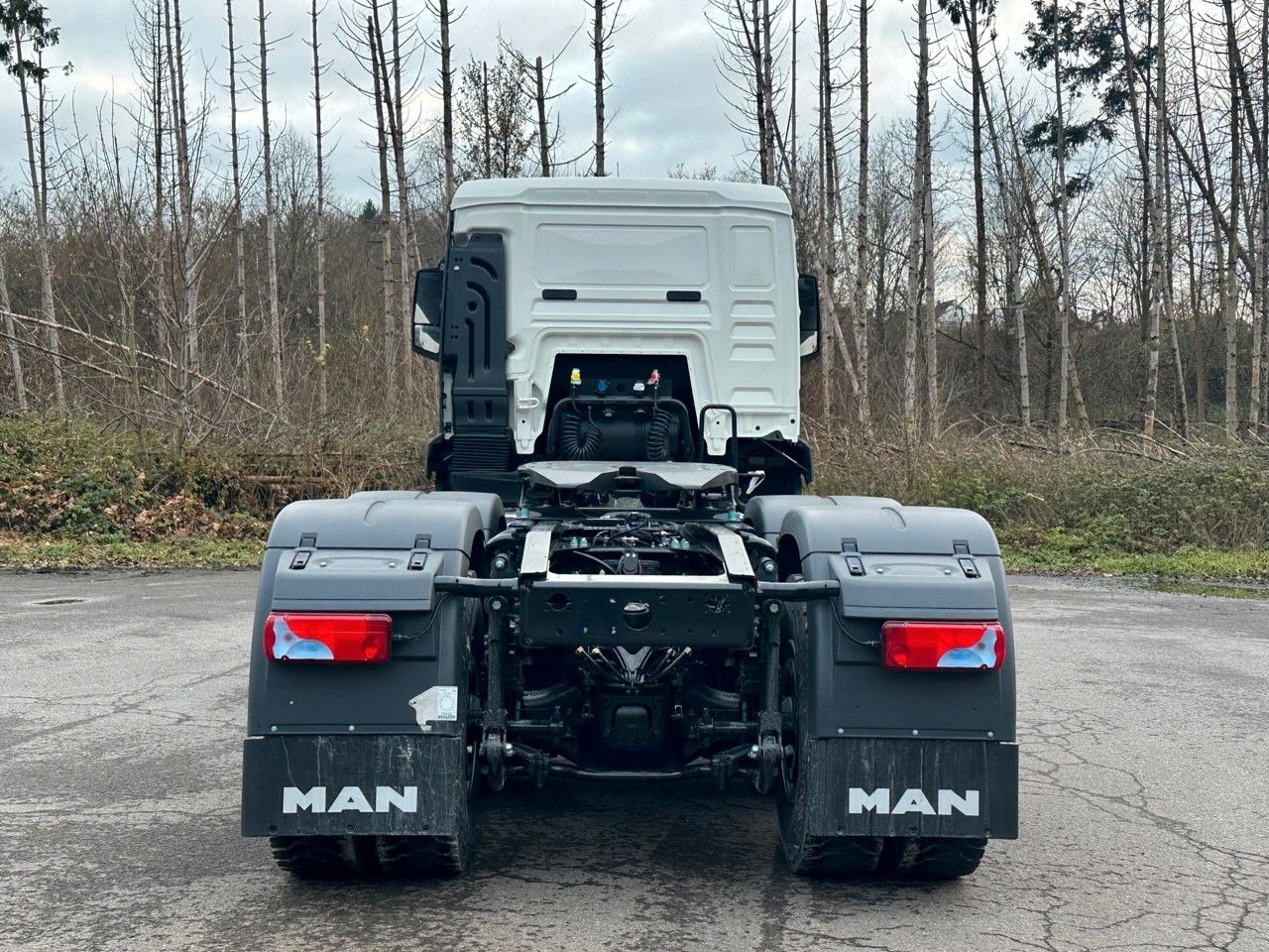 MAN TGS 33.440 BBS 6X4 EUROMIX MTP Kipper-Auflieger - Vlačilec: slika 4 MAN TGS 33.440 BBS 6X4 EUROMIX MTP Kipper-Auflieger - Vlačilec: slika 4