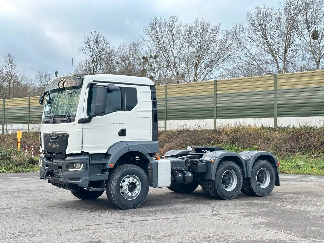 MAN TGS 33.440 BBS 6X4 EUROMIX MTP Kipper-Auflieger - Vlačilec: slika 5 MAN TGS 33.440 BBS 6X4 EUROMIX MTP Kipper-Auflieger - Vlačilec: slika 5