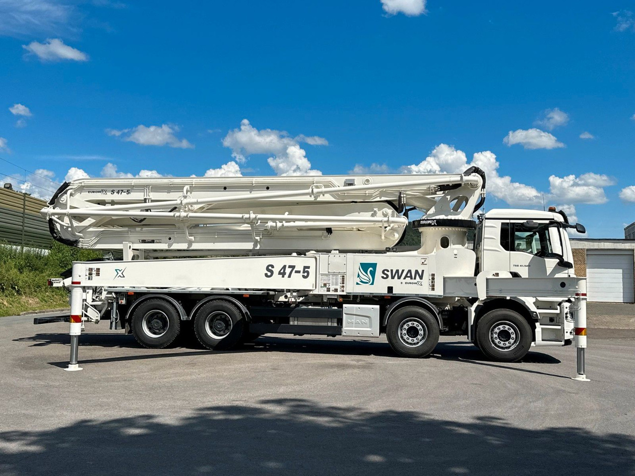 Volvo FMX 500 8x4 SWAN 47m Betonpumpe EuromixMTP - Črpalka za beton: slika 3 Volvo FMX 500 8x4 SWAN 47m Betonpumpe EuromixMTP - Črpalka za beton: slika 3