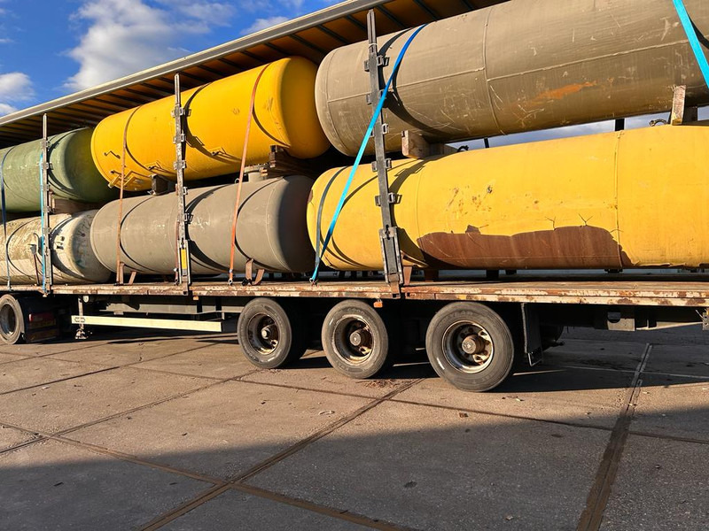 LPG GASTANK 4850 LITER underground - Rezervoar za gorivo za Tovornjak: slika 1 LPG GASTANK 4850 LITER underground - Rezervoar za gorivo za Tovornjak: slika 1