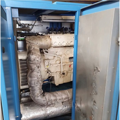 ZIEGLER Generator, WKK, M.A.N. motor (E0834) 50 KW electric/ 80KW thermic 1500 RPM 4 cylinders Sound muted - Rezervni deli za Tovornjak: slika 1 ZIEGLER Generator, WKK, M.A.N. motor (E0834) 50 KW electric/ 80KW thermic 1500 RPM 4 cylinders Sound muted - Rezervni deli za Tovornjak: slika 1