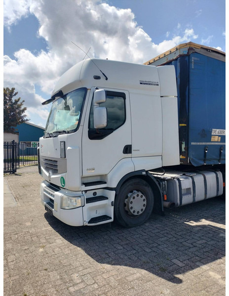 Renault Premium 460.19T 24G ID 7.28 - Vlačilec: slika 2 Renault Premium 460.19T 24G ID 7.28 - Vlačilec: slika 2