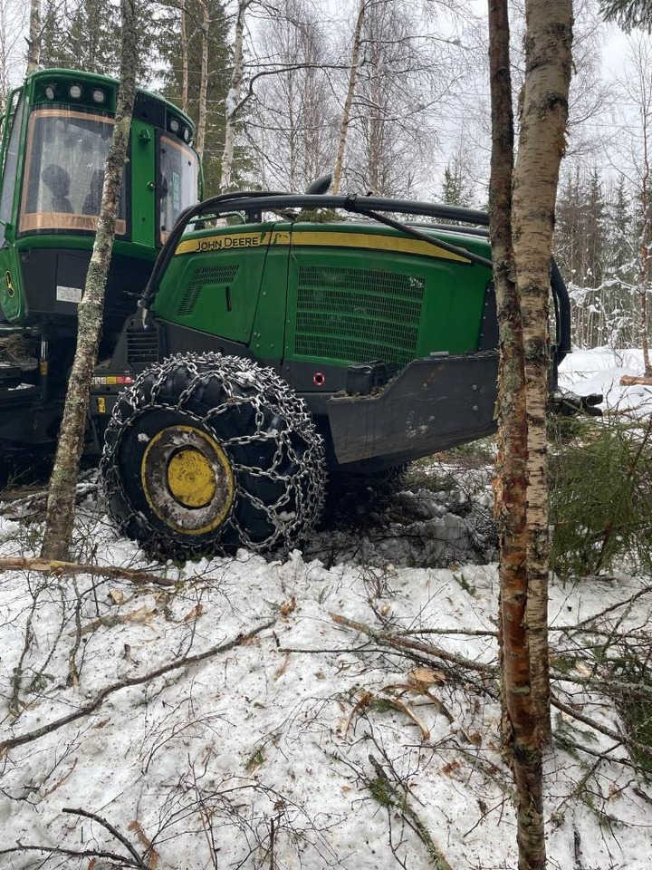 John Deere 1070 G  - Gozdarski kombajn: slika 5 John Deere 1070 G  - Gozdarski kombajn: slika 5
