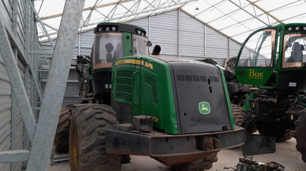 John Deere 1270 E - Gozdarski kombajn: slika 2 John Deere 1270 E - Gozdarski kombajn: slika 2