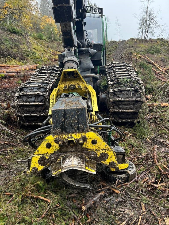 Gozdarski kombajn John Deere 1270 E: slika 17