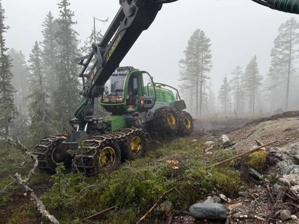 John Deere 1270 G - Gozdarski kombajn: slika 5 John Deere 1270 G - Gozdarski kombajn: slika 5