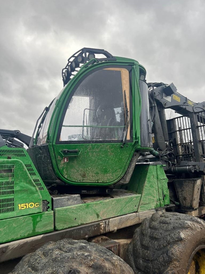 John Deere 1510 G - Forvarder: slika 2 John Deere 1510 G - Forvarder: slika 2