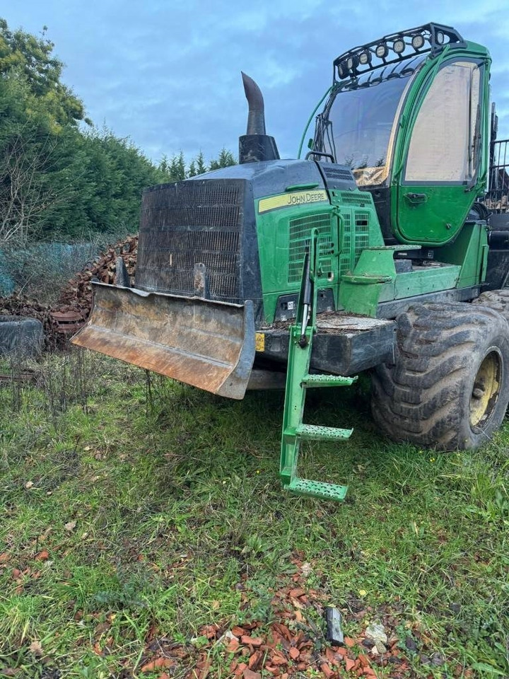 John Deere 1510G - Forvarder: slika 5 John Deere 1510G - Forvarder: slika 5