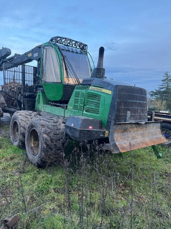 John Deere 1510G - Forvarder: slika 1 John Deere 1510G - Forvarder: slika 1