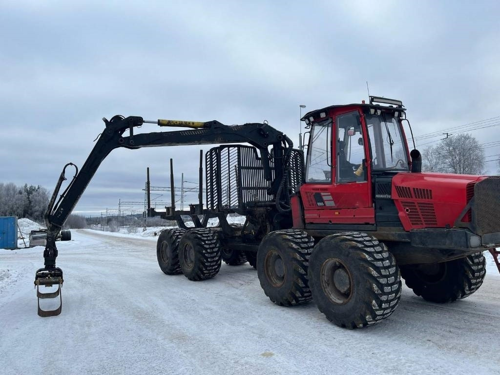 Komatsu 895 - Forvarder: slika 4 Komatsu 895 - Forvarder: slika 4