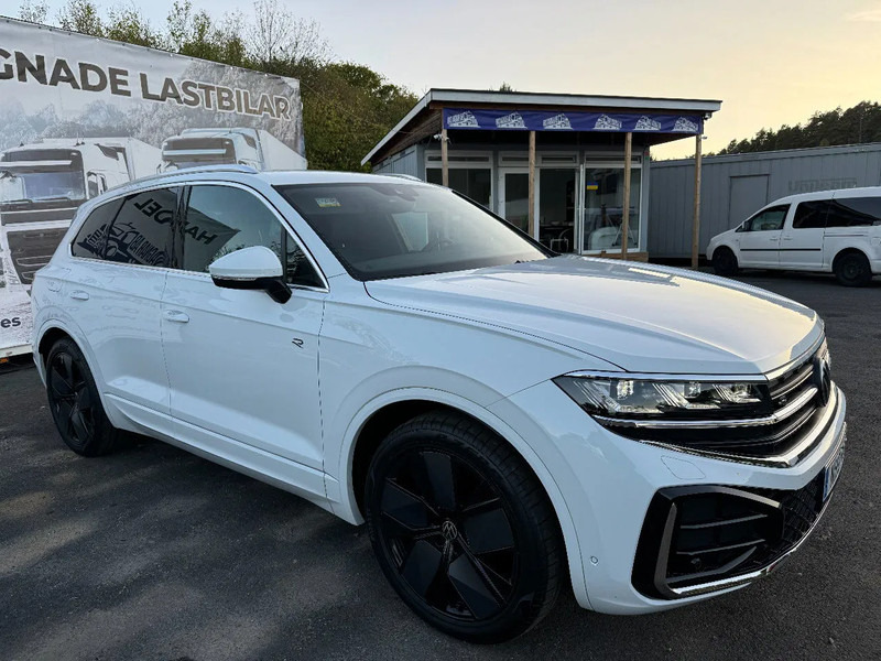 Volkswagen Touareg R-Line TDI 286HP, 4.000km, 2024 - SUV: slika 1 Volkswagen Touareg R-Line TDI 286HP, 4.000km, 2024 - SUV: slika 1