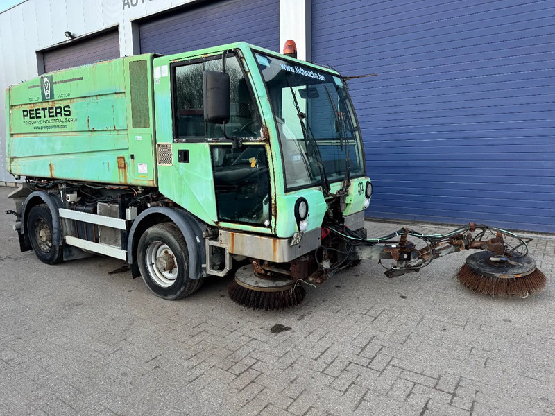 Bucher CITYCAT 5000SL **SWEEPER-BALAYEUSE** - Vozilo za pometanje: slika 5 Bucher CITYCAT 5000SL **SWEEPER-BALAYEUSE** - Vozilo za pometanje: slika 5
