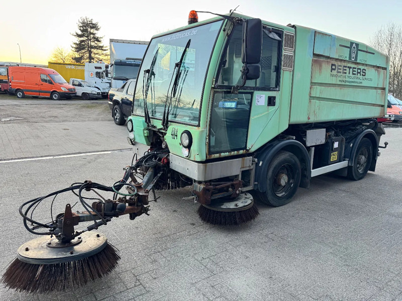 Bucher CITYCAT 5000SL **SWEEPER-BALAYEUSE** - Vozilo za pometanje: slika 1 Bucher CITYCAT 5000SL **SWEEPER-BALAYEUSE** - Vozilo za pometanje: slika 1