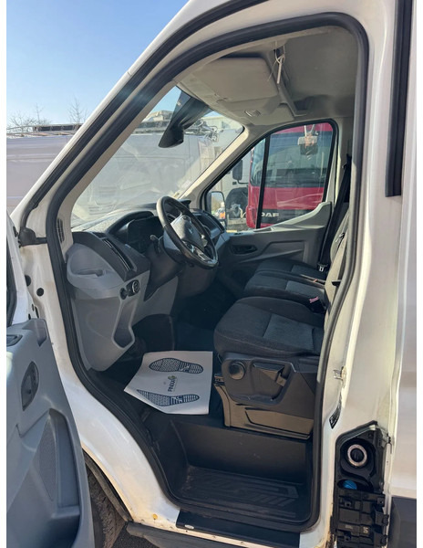 Mali kombi Ford Transit **AUTOMATIC-AIRCO-KLIMA**: slika 10