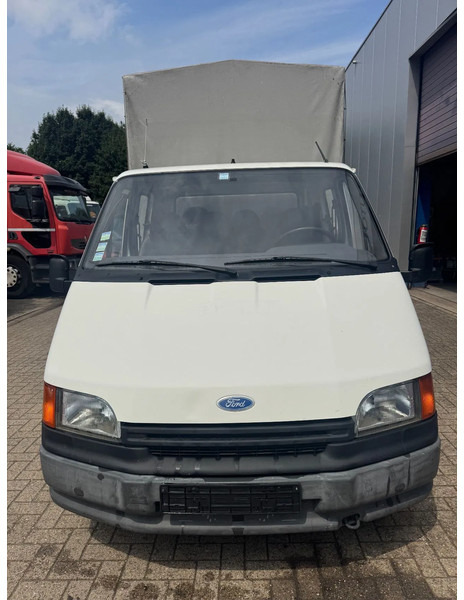Ford Transit **ESSENCE-PETROL** - Dostavno vozilo s kesonom, Dostavno vozilo z dvojno kabino: slika 2 Ford Transit **ESSENCE-PETROL** - Dostavno vozilo s kesonom, Dostavno vozilo z dvojno kabino: slika 2