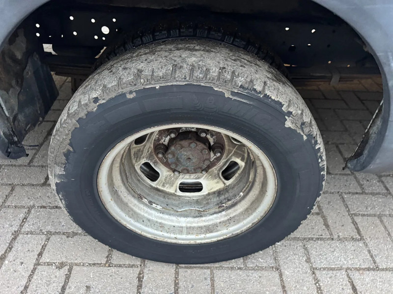 Iveco Daily **35C15-EURO 5-MOTOR 3.0** - Furgon: slika 4 Iveco Daily **35C15-EURO 5-MOTOR 3.0** - Furgon: slika 4