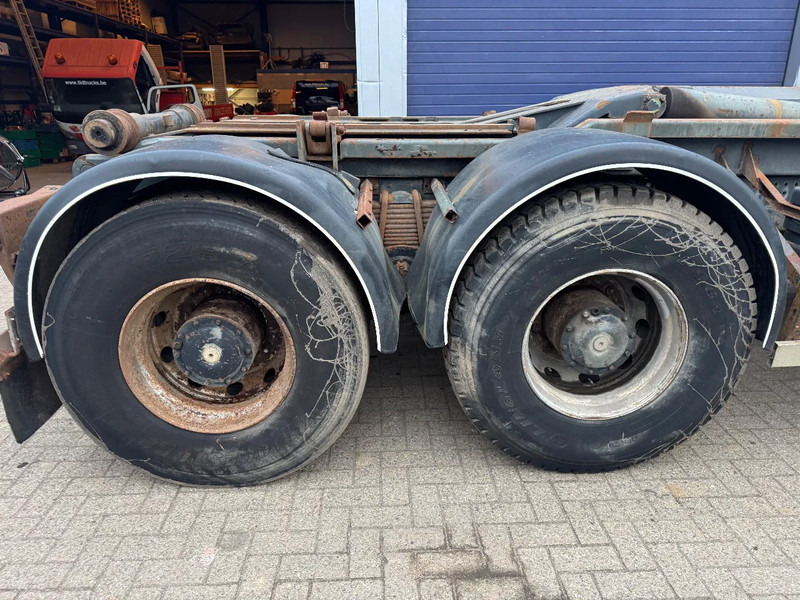 MAN 33.403 **BELGIAN TRUCK-FULL STEEL-MANUAL PUMP** - Kotalni prekucni tovornjak: slika 5 MAN 33.403 **BELGIAN TRUCK-FULL STEEL-MANUAL PUMP** - Kotalni prekucni tovornjak: slika 5