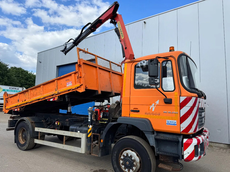 MAN ME 18.250 4X4 **4X4-TIPPER+PALFINGER PK7501-BELGIAN TRUCK** - Tovornjak prekucnik, Tovornjak z dvigalom: slika 1 MAN ME 18.250 4X4 **4X4-TIPPER+PALFINGER PK7501-BELGIAN TRUCK** - Tovornjak prekucnik, Tovornjak z dvigalom: slika 1