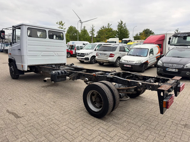 Tovornjak-šasija Mercedes-Benz VARIO 815D **CHASSIS-VARIO 815D**: slika 8