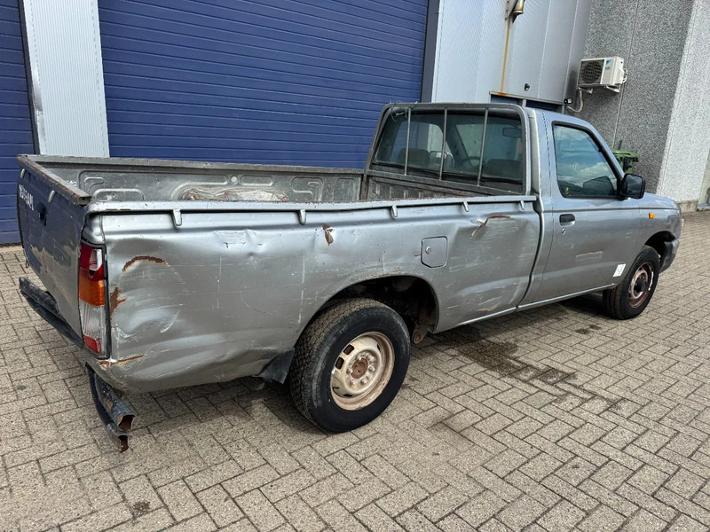 Nissan AGGD22 SINGLE CAB PICK UP **DIESEL** - Poltovornjak: slika 4 Nissan AGGD22 SINGLE CAB PICK UP **DIESEL** - Poltovornjak: slika 4