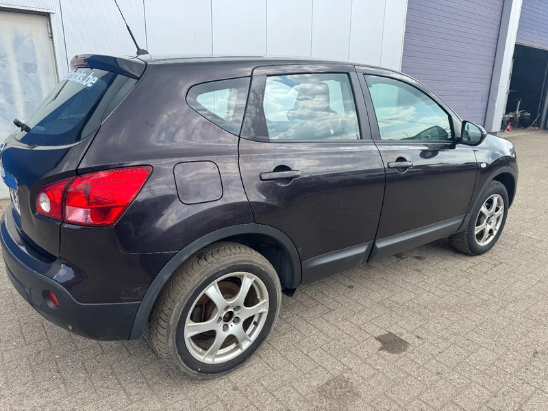 Nissan QASHQAI **DIESEL-AIRCO** - SUV: slika 4 Nissan QASHQAI **DIESEL-AIRCO** - SUV: slika 4