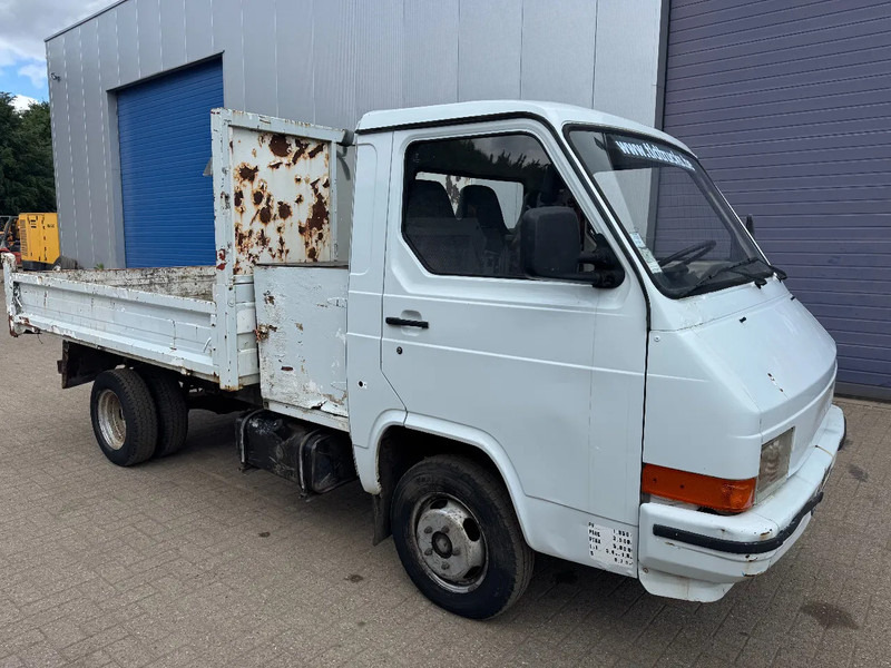 Nissan Trade **TIPPER/BENNE** - Dostavno vozilo prekucnik: slika 3 Nissan Trade **TIPPER/BENNE** - Dostavno vozilo prekucnik: slika 3