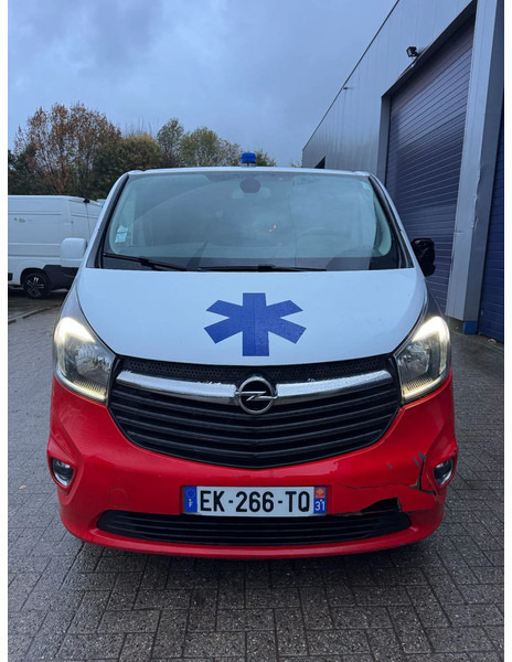 Opel Vivaro **AMBULANCE-RETTUNGSWAGEN** - Reševalno vozilo: slika 3 Opel Vivaro **AMBULANCE-RETTUNGSWAGEN** - Reševalno vozilo: slika 3