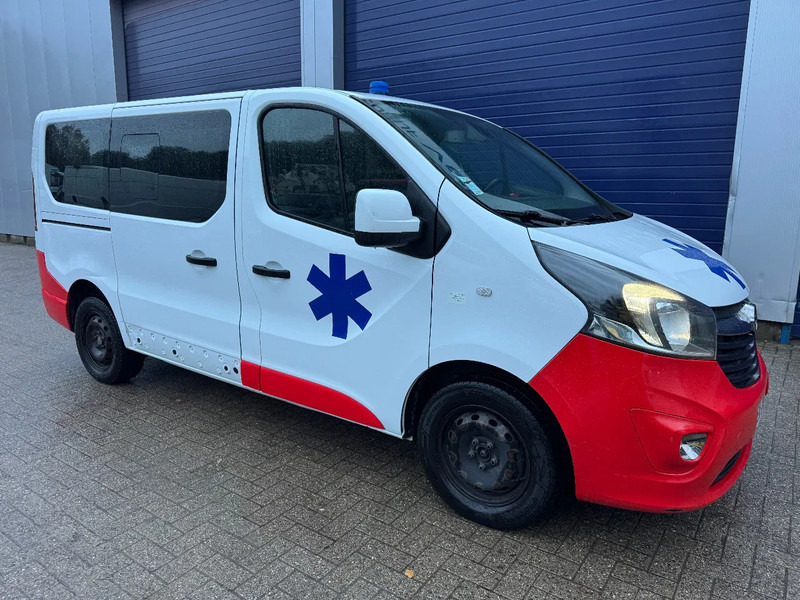 Opel Vivaro **AMBULANCE-RETTUNGSWAGEN** - Reševalno vozilo: slika 1 Opel Vivaro **AMBULANCE-RETTUNGSWAGEN** - Reševalno vozilo: slika 1