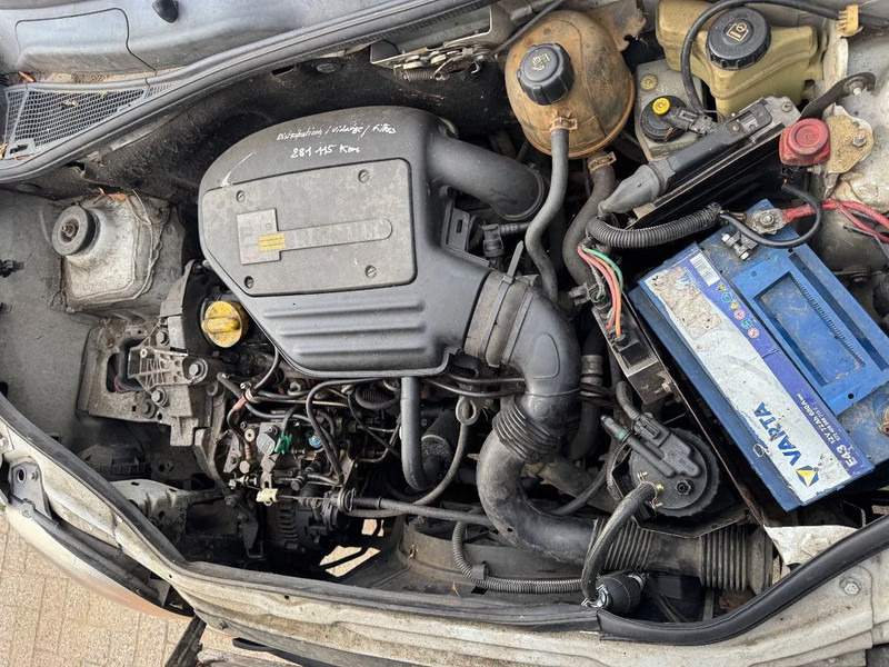 Mali kombi Renault Kangoo **DIESEL-EXPORT**: slika 12 Mali kombi Renault Kangoo **DIESEL-EXPORT**: slika 12