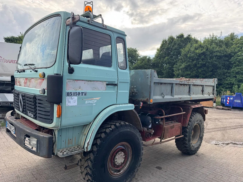 Renault Midliner **85-150 4X4-DUMPTRUCK-BENNE** - Tovornjak prekucnik: slika 5 Renault Midliner **85-150 4X4-DUMPTRUCK-BENNE** - Tovornjak prekucnik: slika 5