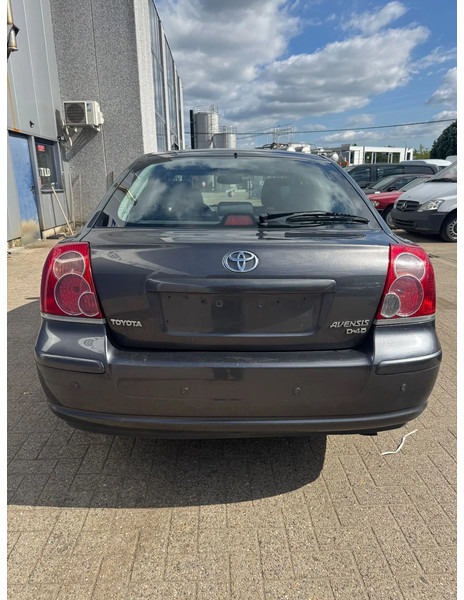Toyota Avensis **DIESEL-AIRCO** - Avtomobil: slika 5 Toyota Avensis **DIESEL-AIRCO** - Avtomobil: slika 5
