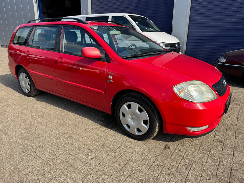 Toyota Corolla 2,0D-AC-CLIME** - Avtomobil: slika 3 Toyota Corolla 2,0D-AC-CLIME** - Avtomobil: slika 3