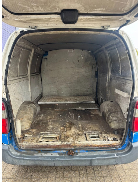 Mali kombi Toyota HiAce **DIESEL-FRENCH VAN**: slika 7